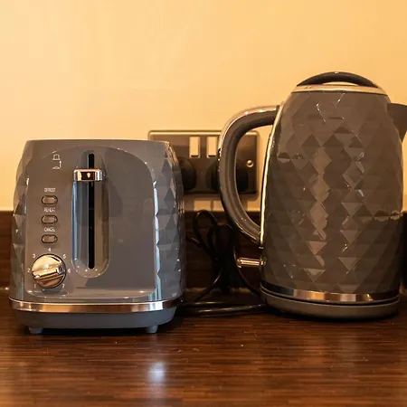 1br Balcony River View *