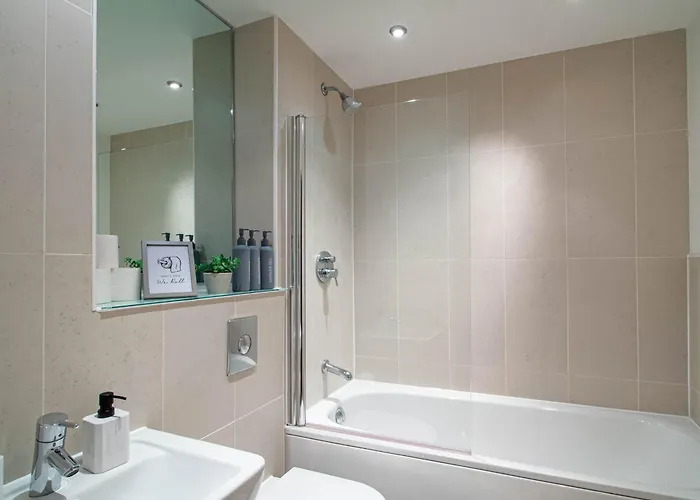 Апартаменти 1br Balcony River View